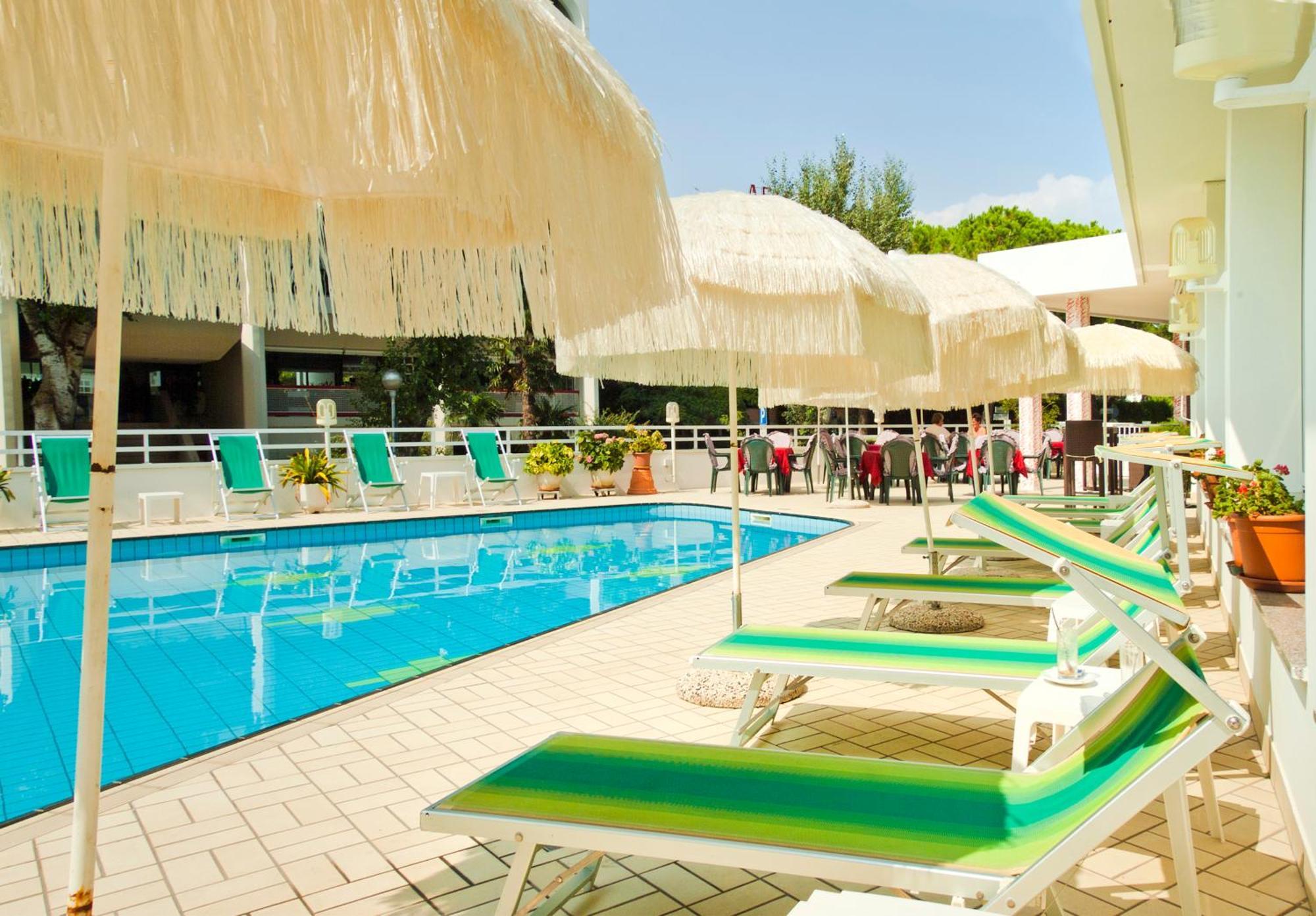 Hotel Gimm Bibione Extérieur photo